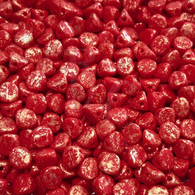 Ilos® par Puca® 5X5 mm Opaque Coral Red Splash 10 gr