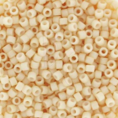 DB0353 - Mat Opaque Antique Beige 50 gr