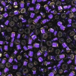 DB0609 - Dyed Silver Lined Dark Purple 50 gr