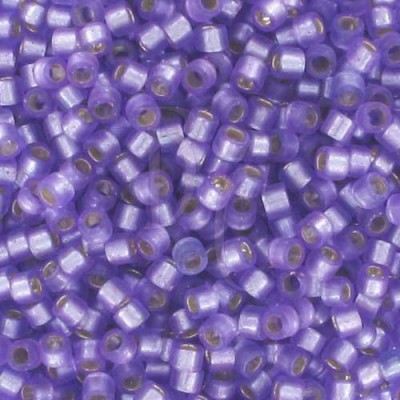 DB0694 - Dyed Semi Mat Silver Lined Purple 50 gr