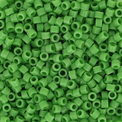 DB0724 - Opaque Green 50 gr