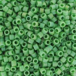 DB0877 - Mat Opaque Green AB 50 gr