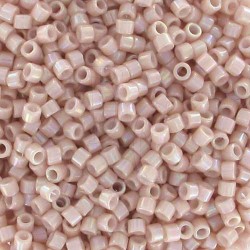 DB1505 - Opaque Pink Champagne AB 50 gr