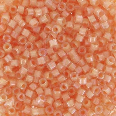 DB0067 - Light Peach Lined Crystal Luster - 50 gr