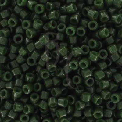 DB0663 - Dyed Opaque Olive 50 gr