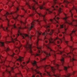 DB0791 - Dyed Semi Mat Opaque Bright Red 50 gr