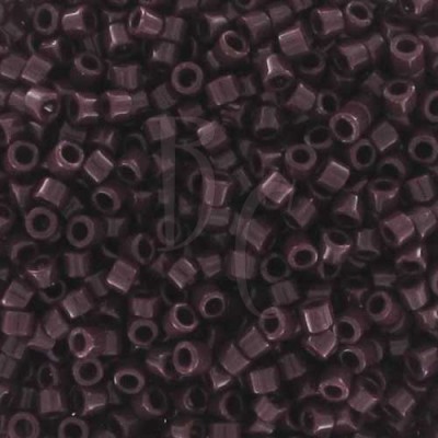 DB1134 - Opaque Currant 50 gr