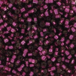 DB1342 - Dyed Silver Lined Raspberry 50 gr
