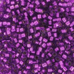 DB1345 - Dyed Silver Lined Magenta 50 gr