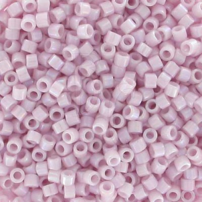 DB1504 - Opaque Pale Rose AB 50 gr