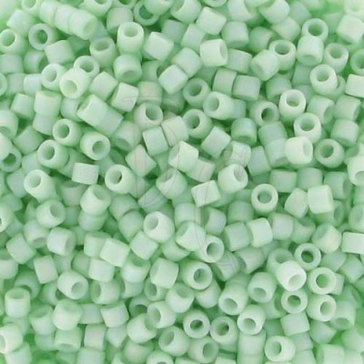 DB1526 - Mat Opaque Light Mint AB 50 gr