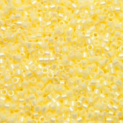 DB1531 - Opaque Pale Yellow Ceylon 50 gr