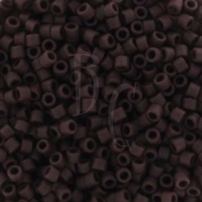 DB1584 - Mat Opaque Currant 50 gr
