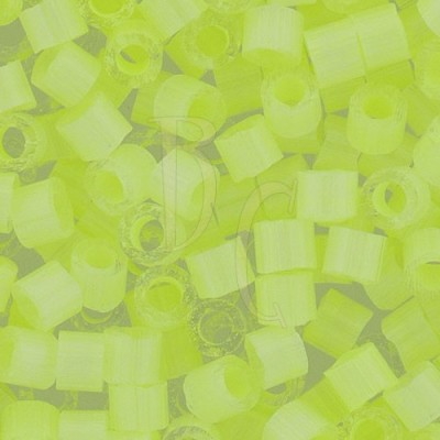 DB1857 - Silk Inside Dyed Lime Aid 50 gr