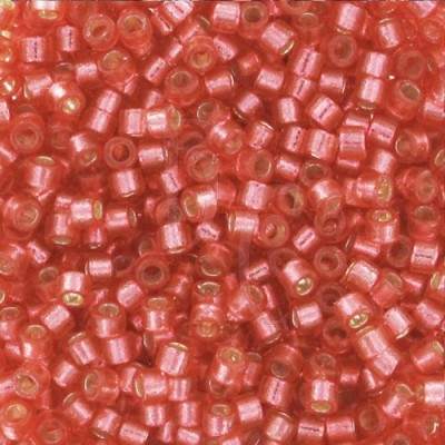 DB2159 - Silver Lined Dyed Light Cranberry 50 gr